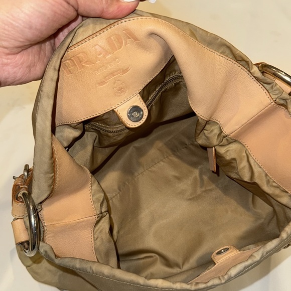 Authentic Prada shoulder bag - Picture 12 of 14